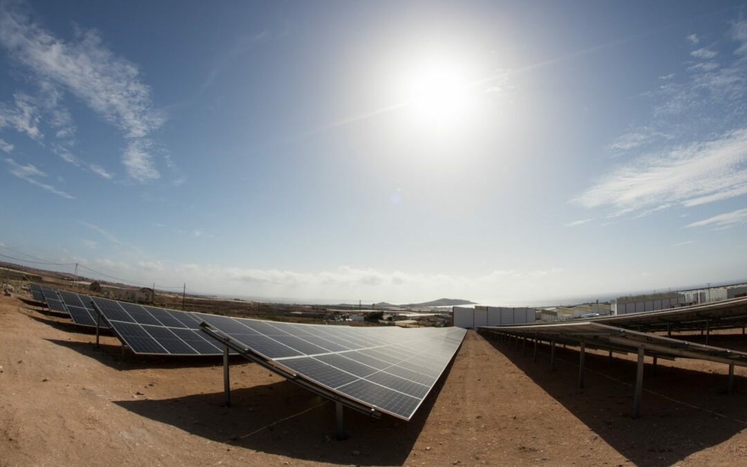 Huerta Solar en Ingenio. 2.200 KW